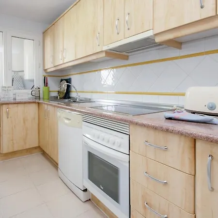 Apartment Stunning In With Swimming Pool Marbella