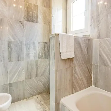Stunning In With Swimming Pool * ماربيا